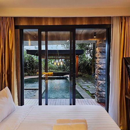 Villa 4-Br Klub Bunga No 4 Batu Malang Luaran gambar