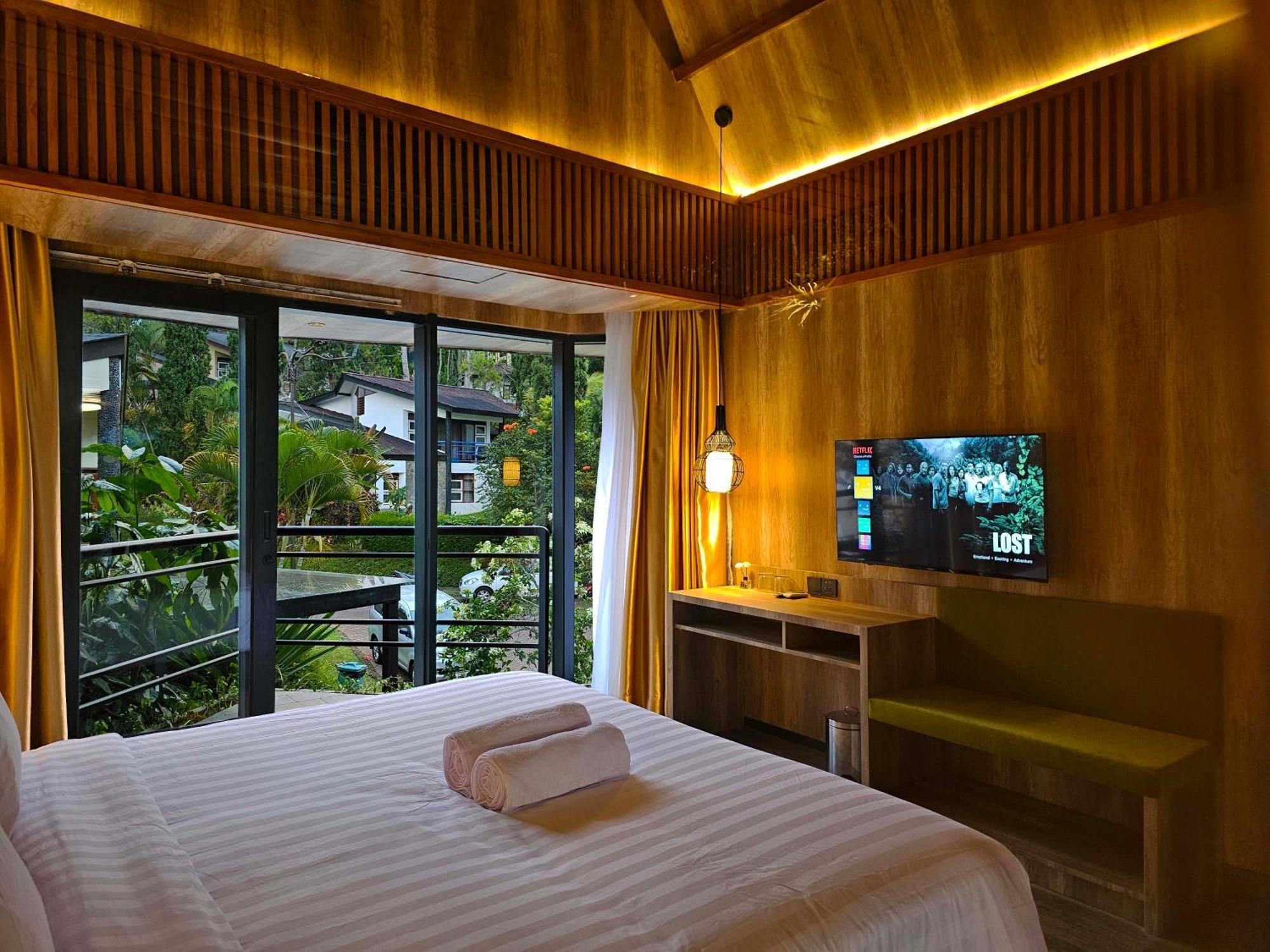 Villa 4-Br Klub Bunga No 4 Batu Malang Luaran gambar