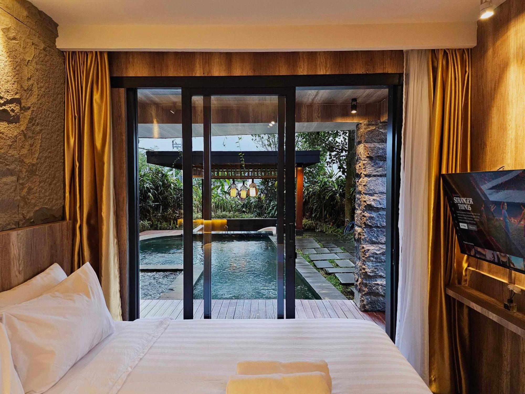 Villa 4-Br Klub Bunga No 4 Batu Malang Luaran gambar
