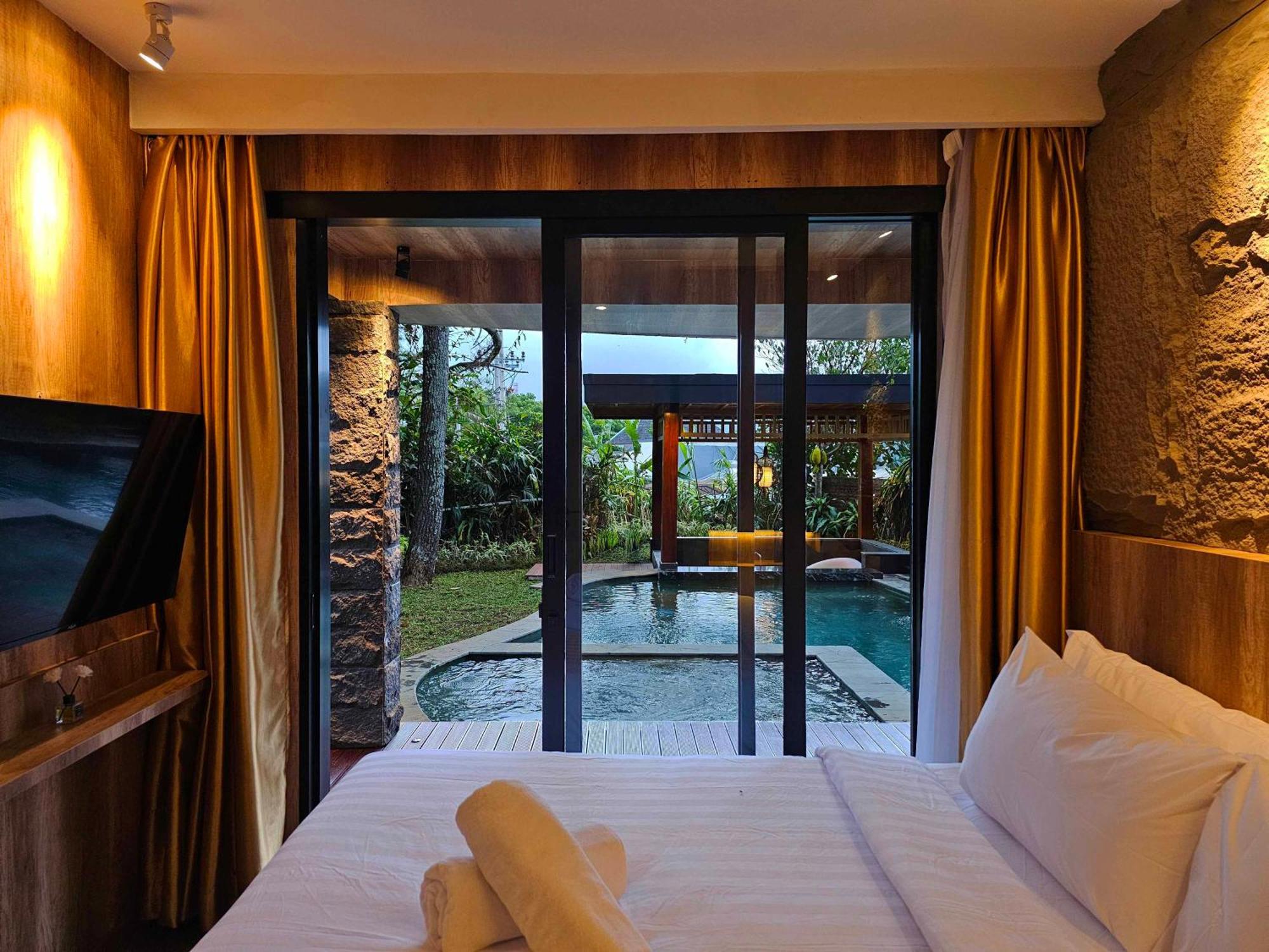 Villa 4-Br Klub Bunga No 4 Batu Malang Luaran gambar