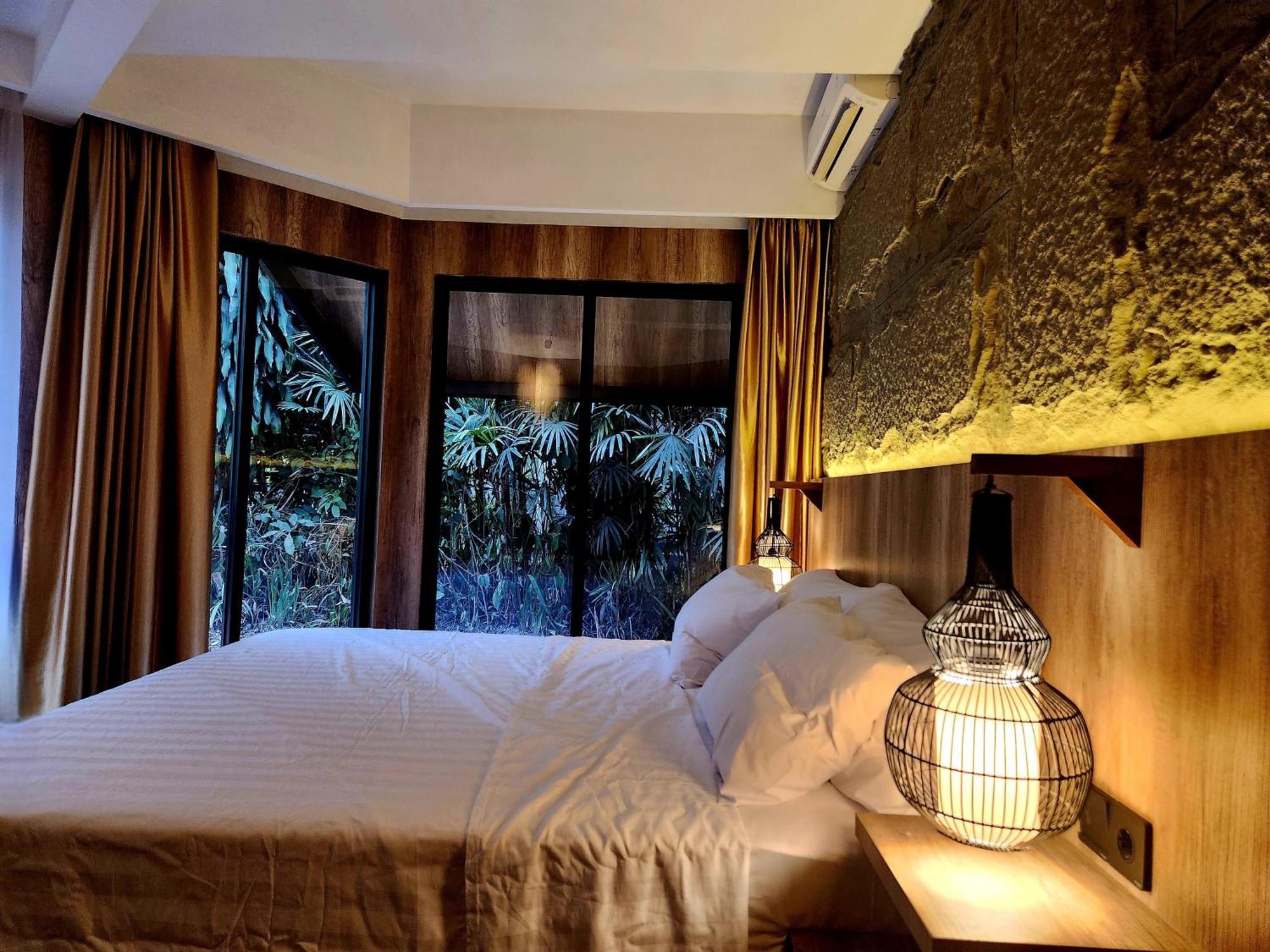 Villa 4-Br Klub Bunga No 4 Batu Malang Luaran gambar